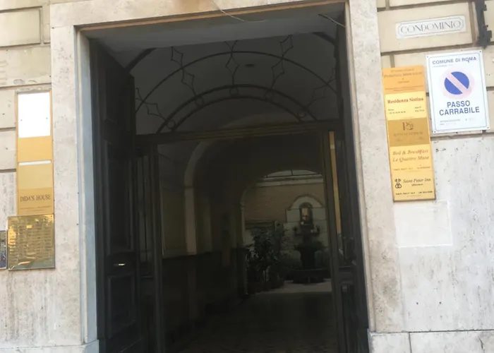Apartment 8 Rome